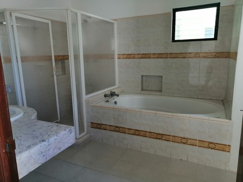 Imagen 3 de 7 de Casa En Juarez Norte Mérida