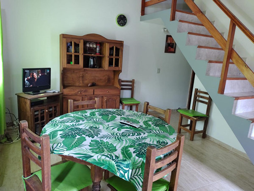 Dúplex En Venta - 4 Dormitorios 4 Baños - 50m2 - Mar Del Tuyu