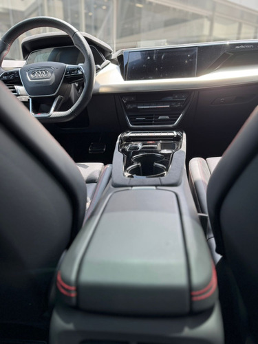 Audi E-tron rs e-tron