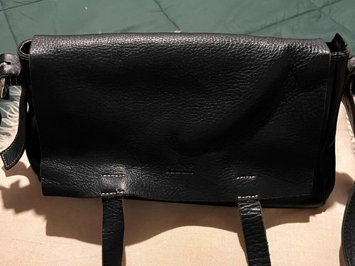 Cartera Prüne Bandolera Negra