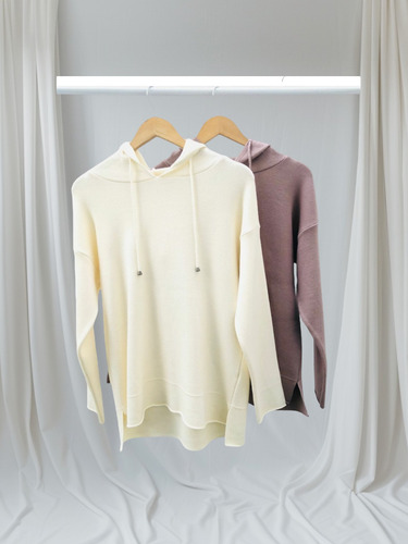 Sweaters Importado Modelo Buzo Con Capucha Black