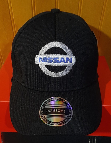 Gorro Nissan Doble Bordado De Alta Calida