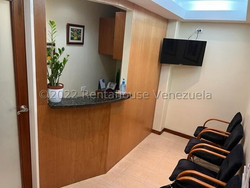 Local En Alquiler Santa Paula Ee23-20202