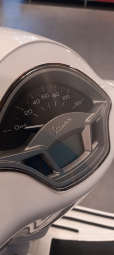 Imagen 4 de 11 de Vespa Vxl 150 Entrega Inmediata