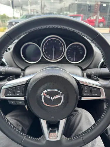 Mazda MX-5 2.0 Grand Touring Lx At