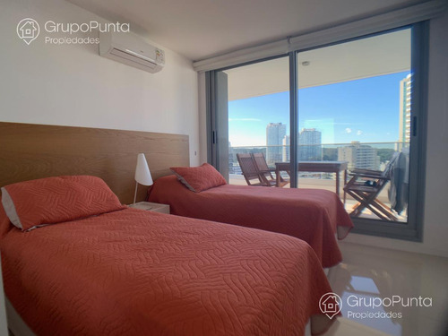 Departamento En Venta Torre Esmeralda , Playa Brava, Punta Del Este