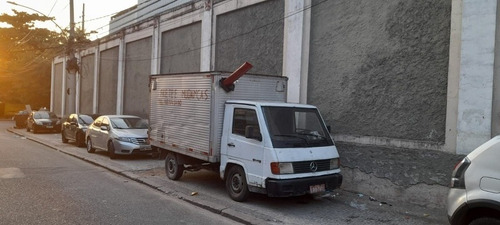 Imagem 1 de 5 de Mercedes Mb 180 D