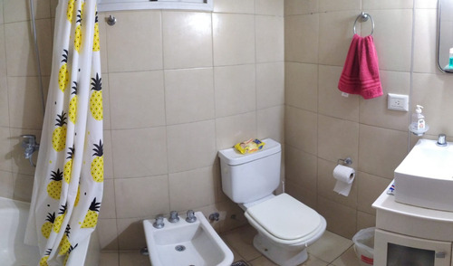 Venta - Re Tasado, Departamento 2 Ambientes Con Cochera