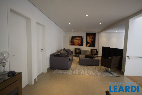 Casa Em Condomínio - Alphaville - Sp - 629362
