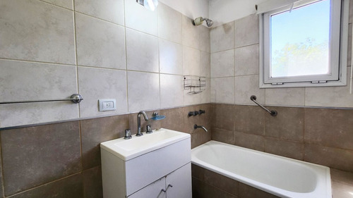 Casa 3 Ambientes En Venta En Monte Grande