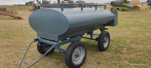 Acoplado Tanque Aiello, De 2200lts,baulera,p-gas Oil,m-bueno