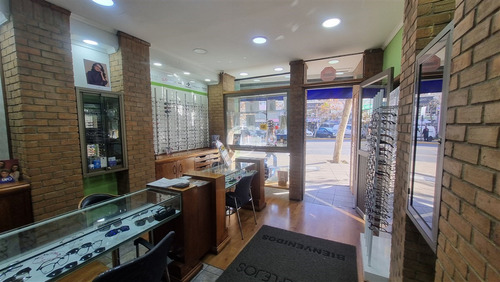 Local Comercial En Arriendo En Providencia