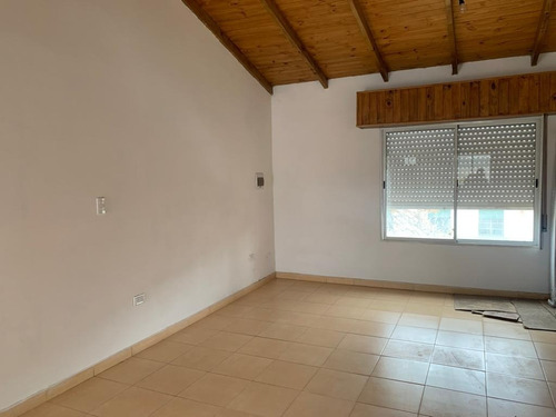 Imagen 3 de 9 de Alquiler Departamento Tandil Para Estudiante/ Oficina / Showroom