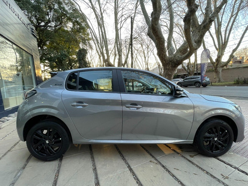 Imagen 5 de 15 de Peugeot 208 1.6l Style