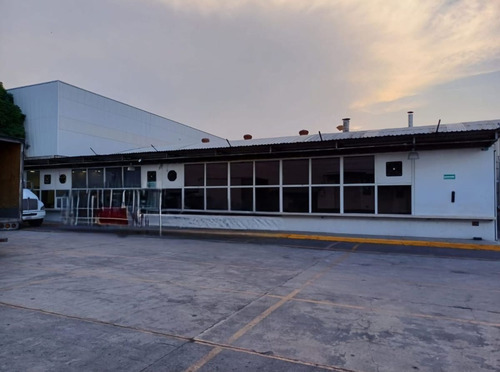 Renta Bodega De 2,858 M², En La Industrial Vallejo
