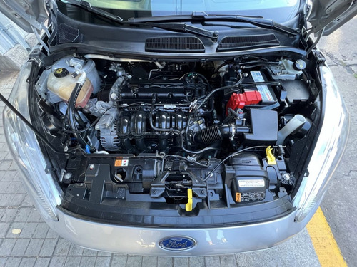 Ford Fiesta Kinetic Design 1.6 Se 120cv /// 2017 - 117.000km