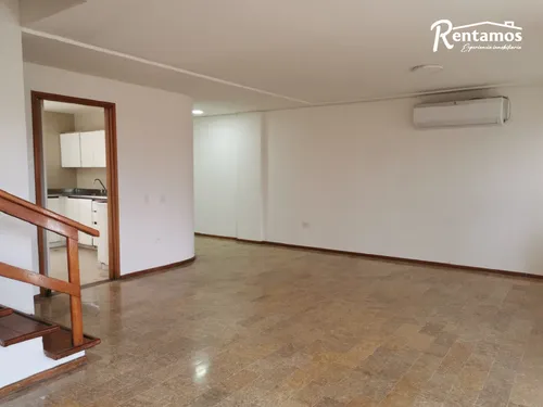 Oficina En Arriendo En El Poblado. Cod A775489