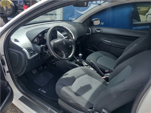 Imagem 8 de 12 de Peugeot 207 1.4 Xr 8v Flex 2p Manual