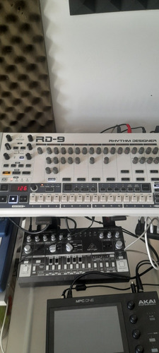 Rd 9 Clon Roland 909 Analogo Drum Machine 