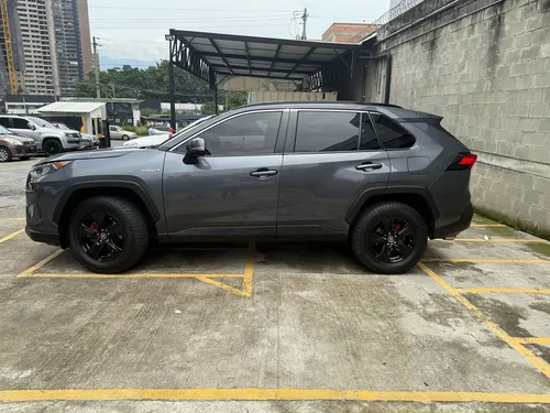 Toyota RAV4 2.5 Le Hev 4X4 Cvt