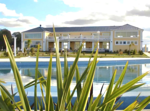 Venta De Lote En Prados De Adelina