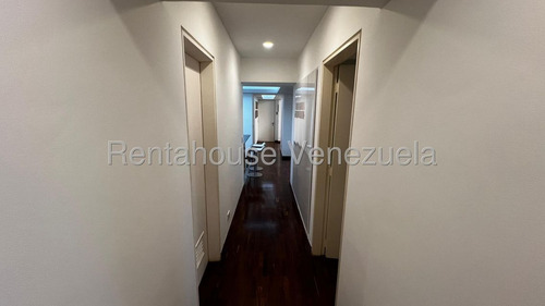 Espectacular Apartamento En Colinas De Valle Arriba! #25-18508 Ricardo Romero