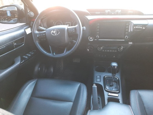 Imagen 15 de 17 de Toyota Hilux V6 Gr-s