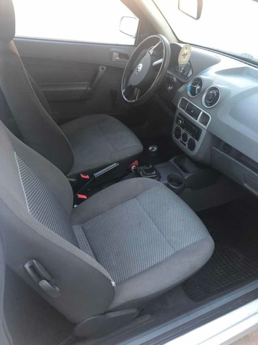 Volkswagen Gol 2013 1.0 Trend Total Flex 3p