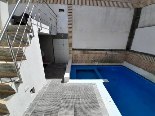 Imagen 25 de 27 de Townhouse Res. Playuela Tucacas Gm