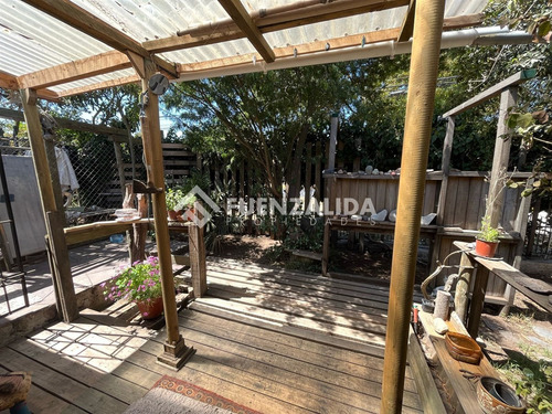 Oportunidad Casa Para Remodelar En Venta De 4d 4b. En Concón