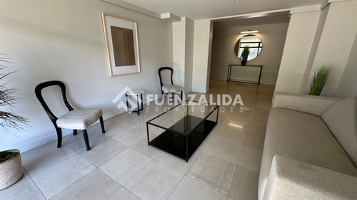 Departamento En Venta De 3 Dorm. En Vitacura