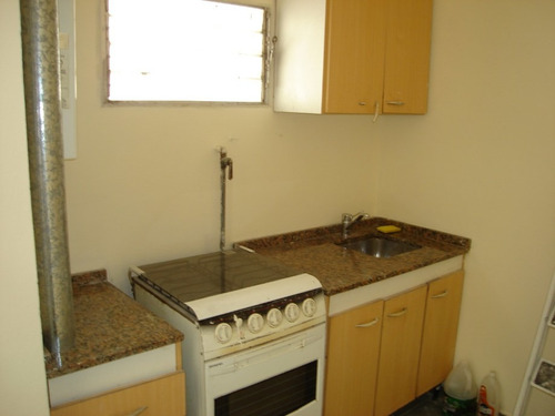 Imagen 5 de 11 de Departamento Tipo Casa En Venta En Lanus Este