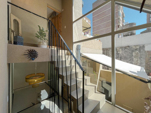 Imagen 4 de 30 de Casa De Pasillo Con 3 Dormitorios, Patio Y Terraza