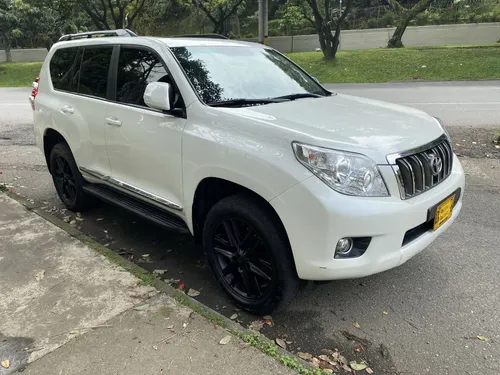 Toyota Prado 3.0 Tx-l Diesel 4x4 At 2011