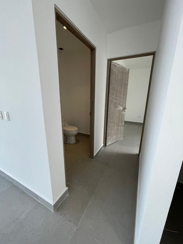 Venta De Penthouse En Cumbres 4to Sector