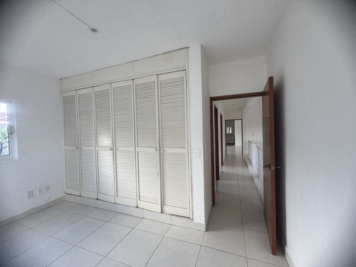 Casa En Residencial Campestre, Cancun, Q. Roo.