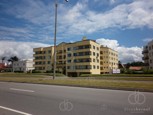 Imagen 25 de 26 de Apartamento De 3 Dormitorios A La Venta En Pinares