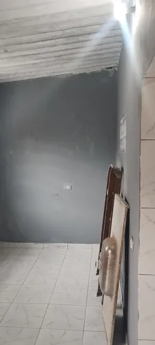 Casa 1 Quarto, Sala, Cozinha, Lavanderia E Banheiro.