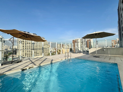 A Tres Cuadras De Plaza Ñuñoa Con Vista En Piso Alto