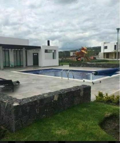 Imagen 3 de 17 de Se Renta Casa Semi.amueblada En El Refugio, Alberca, 2 Recam