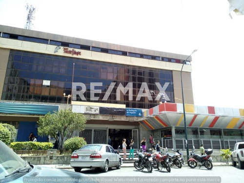 Venta De Local Comercial En Centro Comercial Caracas