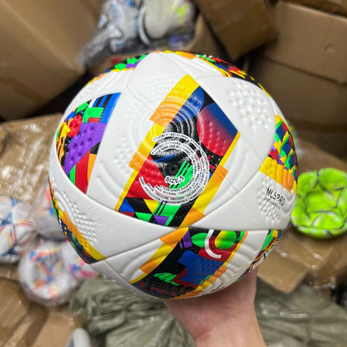 Máquina De Coser 5 Pelotas De Fútbol (pu)