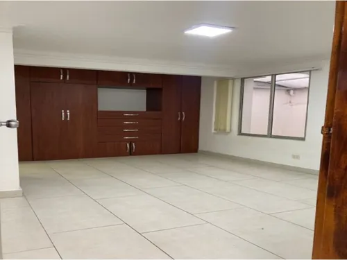 Venta De Casa En Laureles Almería