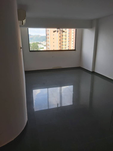 Imagen 6 de 18 de Venta De Apartamento En El Bosque. Planta 100%. Código 129523