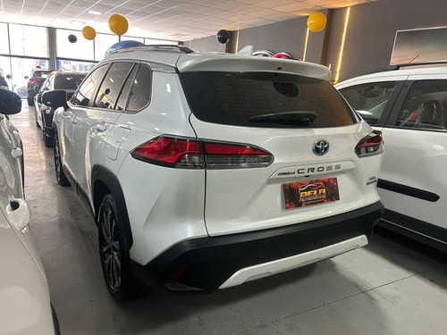 Toyota Corolla Cross 1.8 VVT-I HYBRID FLEX XRV CVT