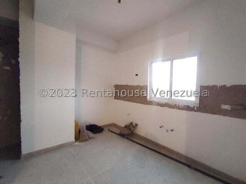 Imagen 12 de 24 de Apartamento En Venta Zona Centro Maracay 23-20268 Hc