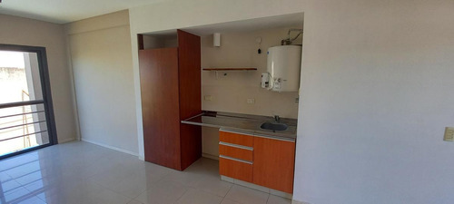 Imagen 6 de 7 de Monoambiente Apto Profesional - Lavalle Al 1200 - Quilmes