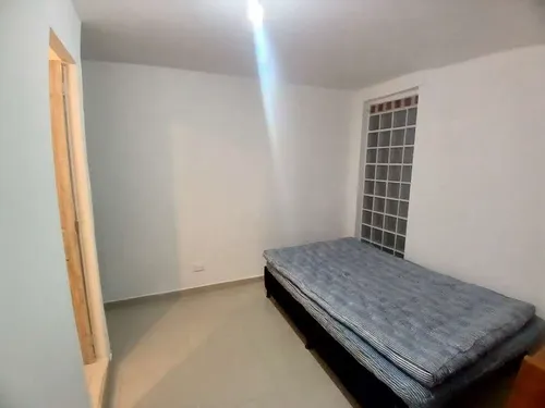 Apartaestudio En Arriendo Ubicado En Medellín Sector Laureles (27052).