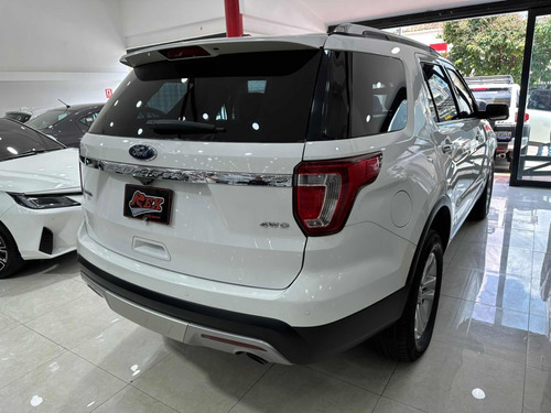 Imagen 7 de 11 de Ford Explorer Limited