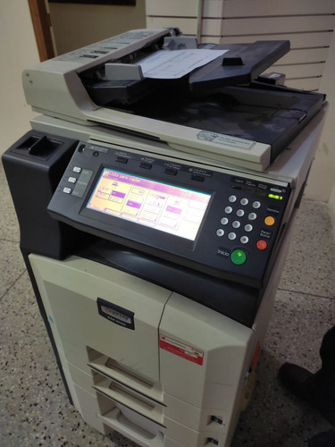 Impresora Multifuncional Kyocera Km-3040. Leer Descripción.